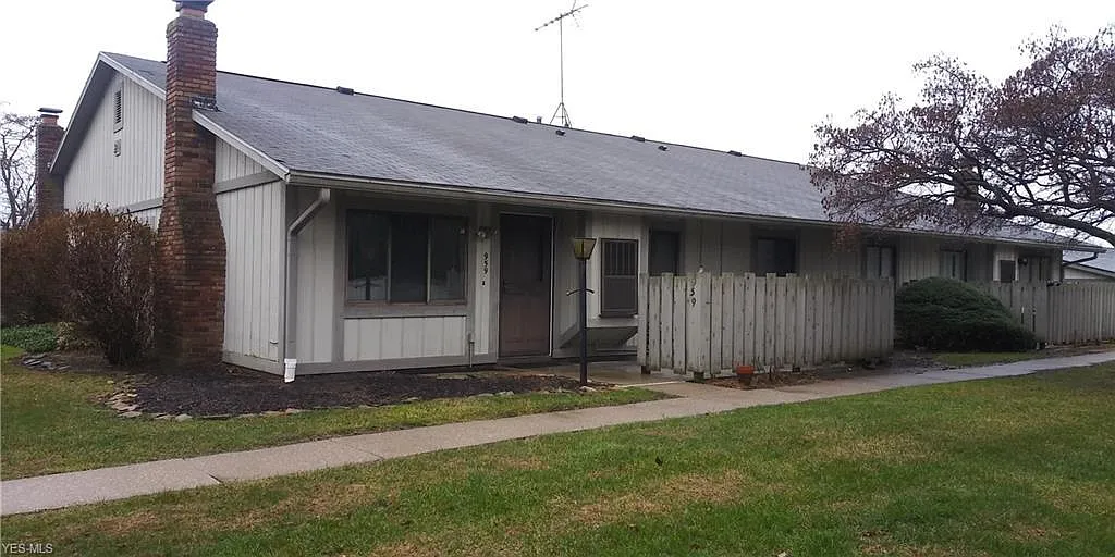 959 Kirkwall Dr photo 1