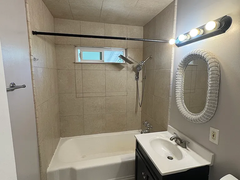5820 Ambler St #5820 — Photo 6