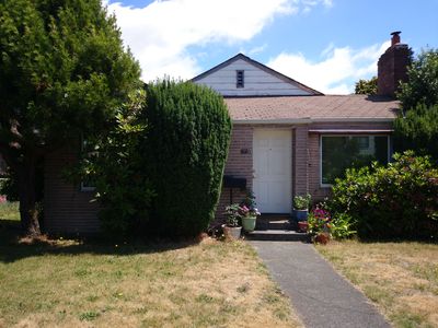 8026A 24th Ave NW, Seattle, WA, 98117