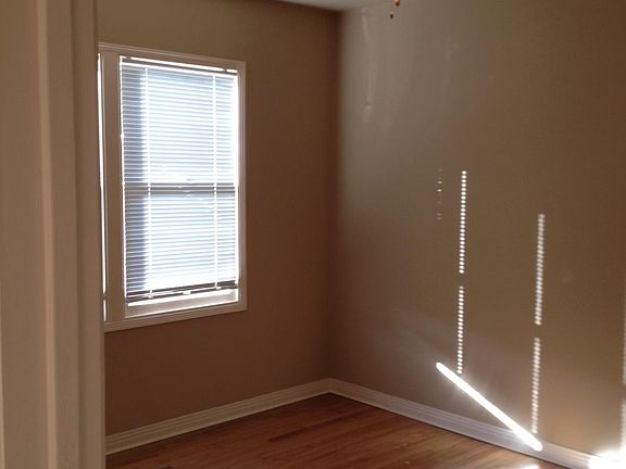3rd image of 2735 Broad St