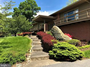 7428 Round Hill Rd, Frederick, MD 21702