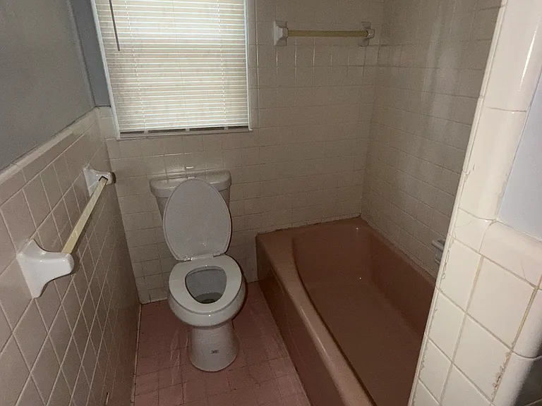 1403 Edgewood Dr — Photo 22