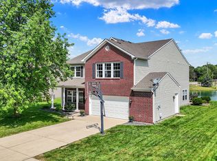 10670 Pleasant View Ln, Fishers, IN 46038