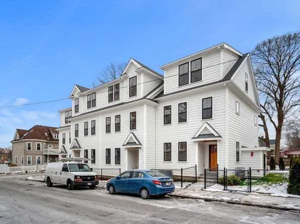 24 Bradshaw St #2, Dorchester, MA 02121