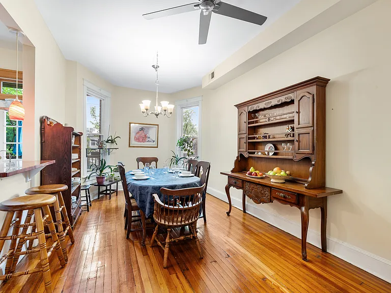 1722 Kilbourne Pl NW — Photo 30