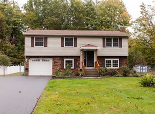 33 Worth Rd, Gansevoort, NY 12831