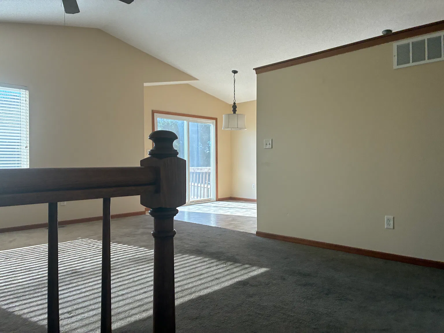 3 bed, 1704 sqft, $2,200 — Photo 4