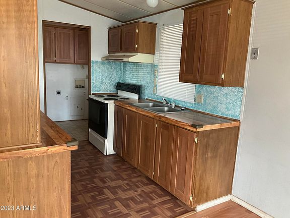 4th image of 2292 N Ironwood Drive #120