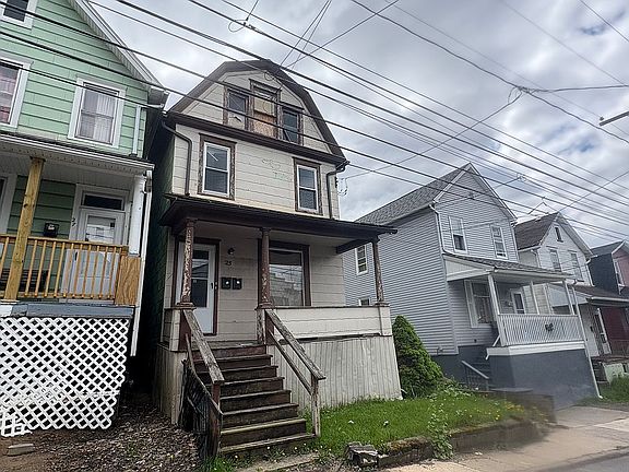 2nd image of 23 McCarragher St #2