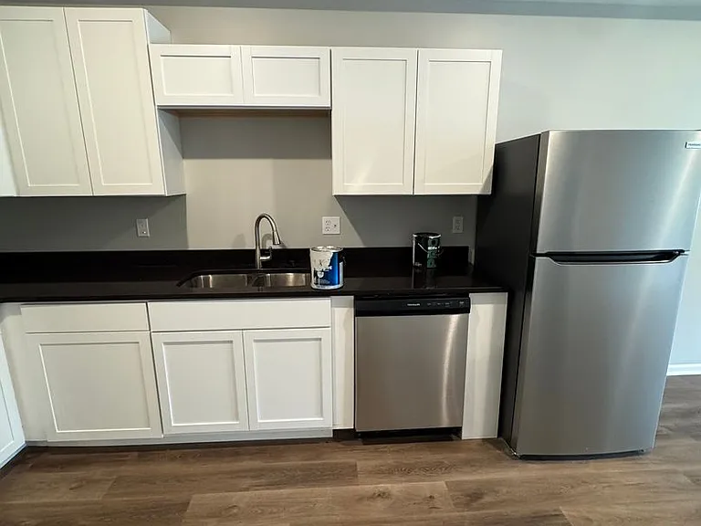 1301 McKee St — Photo 30
