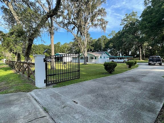 2nd image of 6571 NW 138th Pl