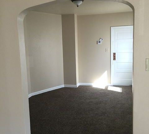 3rd image of 719 Avenue B
