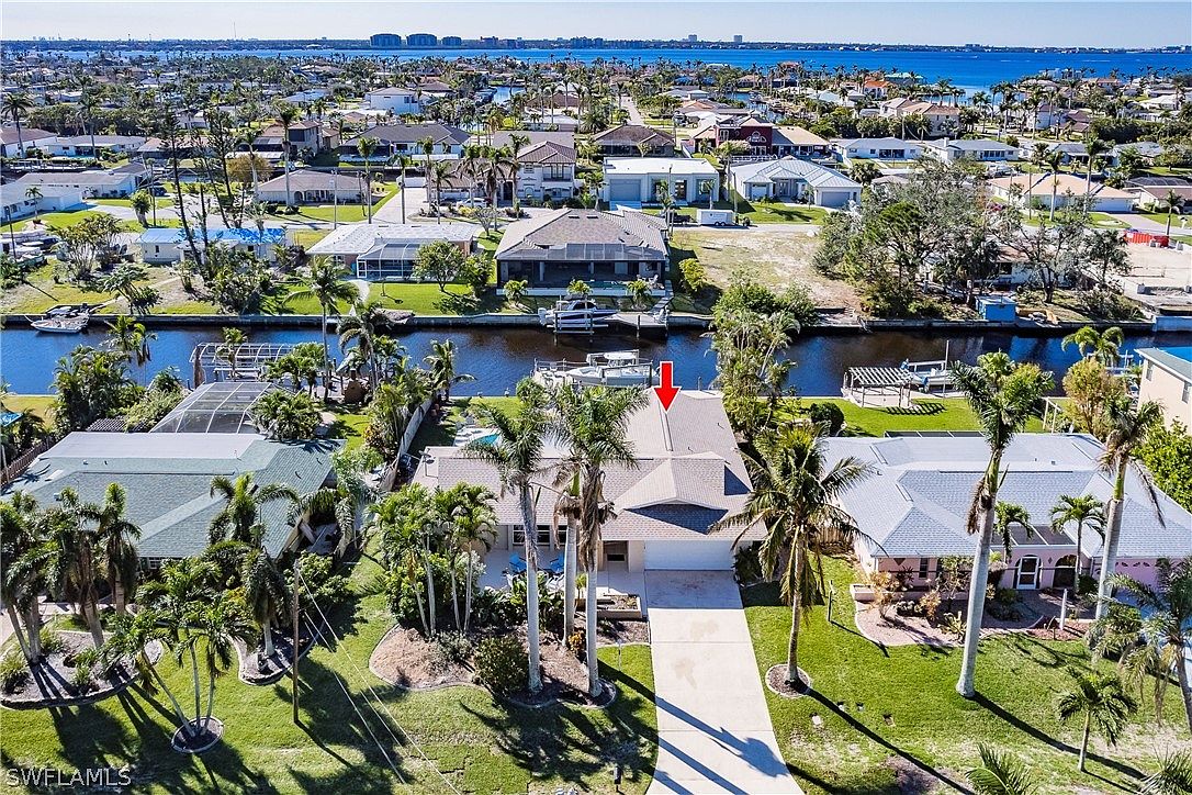 838 Montclaire Ct, Cape Coral, FL 33904 Zillow