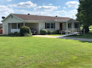 40 Heathercrest Dr, Sikeston, MO 63801
