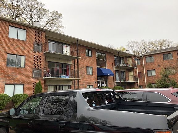 3rd image of 7618 Savannah St
