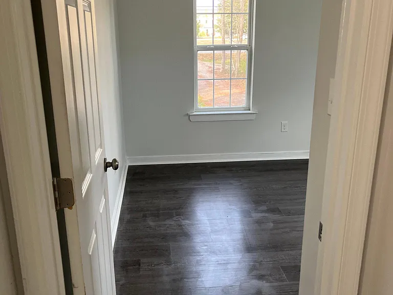 1701 Old Williamsburg Rd — Photo 8