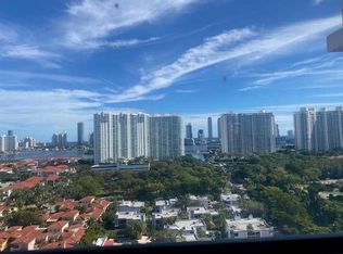 2851 NE 183rd St #1903E, Aventura, FL 33160