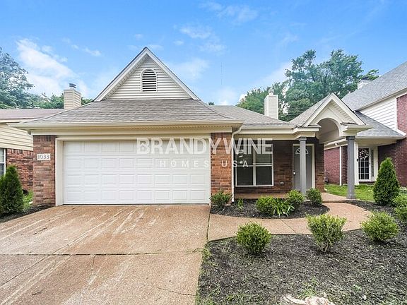 2nd image of 1033 Nolan Ln