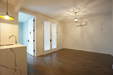 Rented by Rennit Inc.