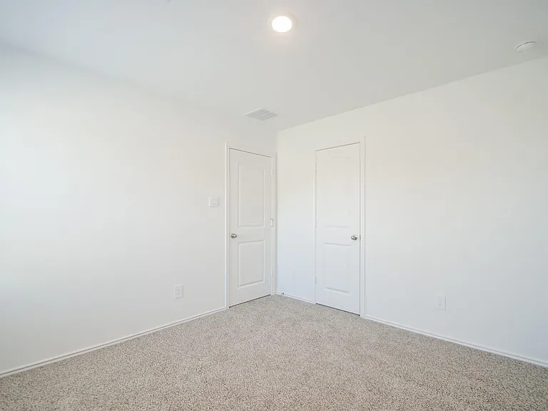 5778 Hampton Valley Dr — Photo 23
