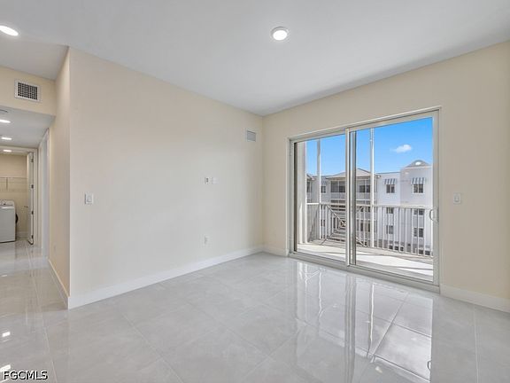 3rd image of 26589 Rosewood Pointe Dr #306
