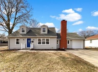 9540 Foster St, Overland Park, KS 66212