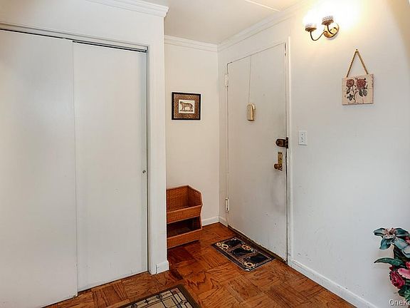 5th image of 100 Clinton Avenue #2T