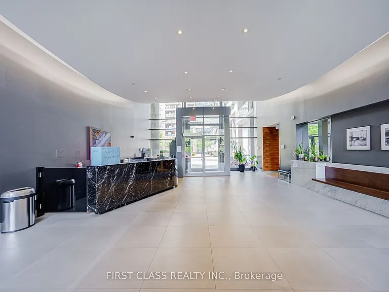 68 Abell St #527 — Photo 33