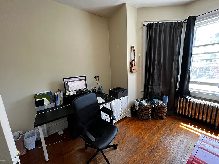 4621 Spruce St #2F — Photo 8