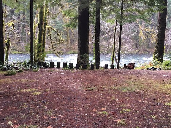 2nd image of McKenzie River Dr