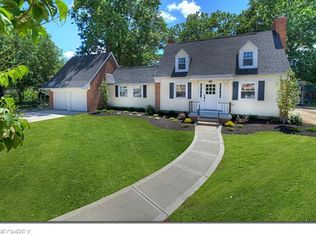 14915 Esther Ave, Lakewood, OH 44107