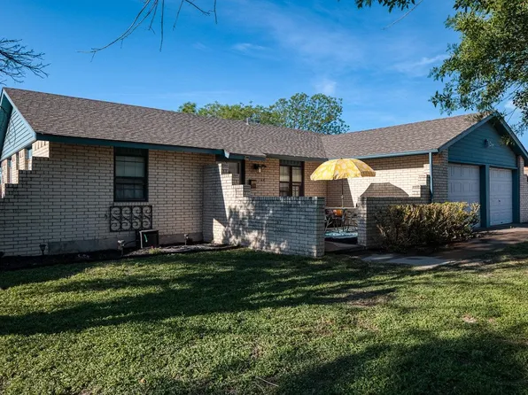 115 Ridgewood Dr, Del Rio, TX 78840