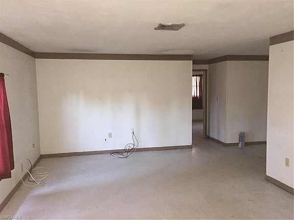 3rd image of 1007 Palm Dr