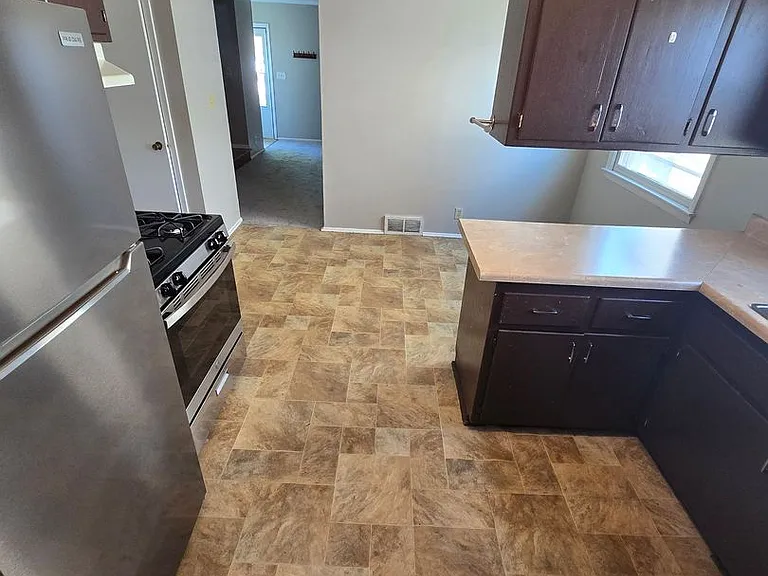 8576-8578 N 107th St. (Townhouse) — Photo 8