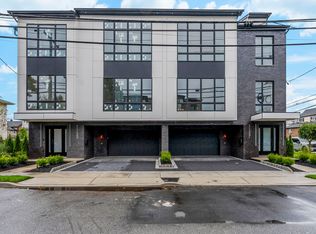 1157 Inwood Ter #B, Fort Lee, NJ 07024