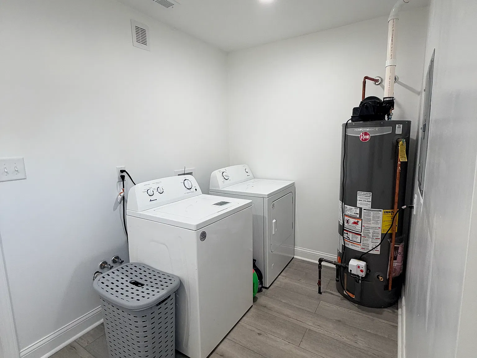 3 bed, 1222 sqft, $750 — Photo 1