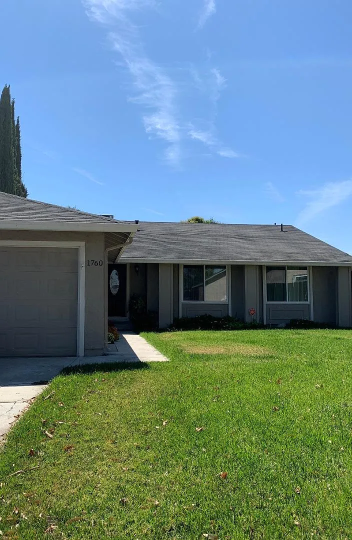 1760 McPeak Ct photo 1