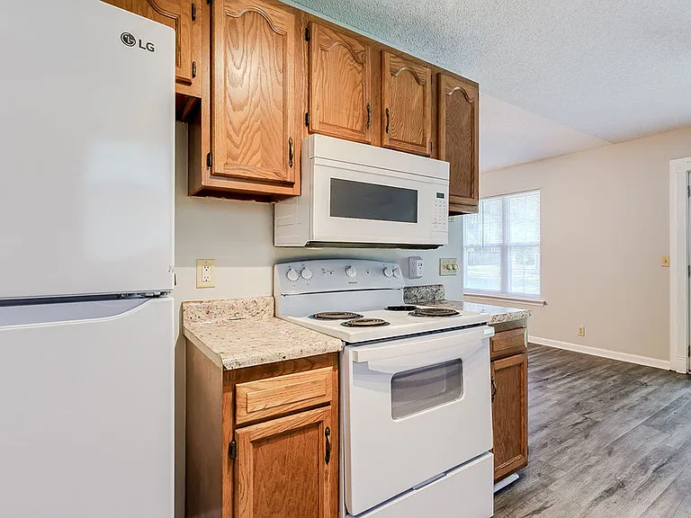 4903 McCall Rd — Photo 12