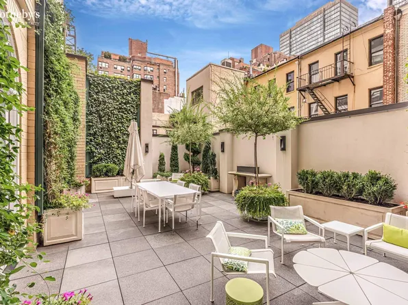 400 East 51st Street 11C image 14 of 14