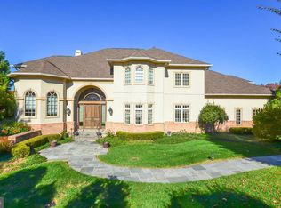 2 Saddlebrook Ln, Stevenson, MD 21153