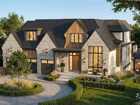 408 Lakeshore Rd W, Oakville, ON L6K 1G1