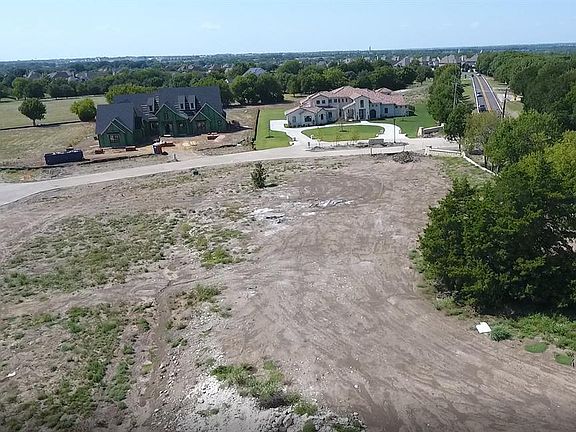 5th image of 930 Harbour Oaks Ct Lot 7