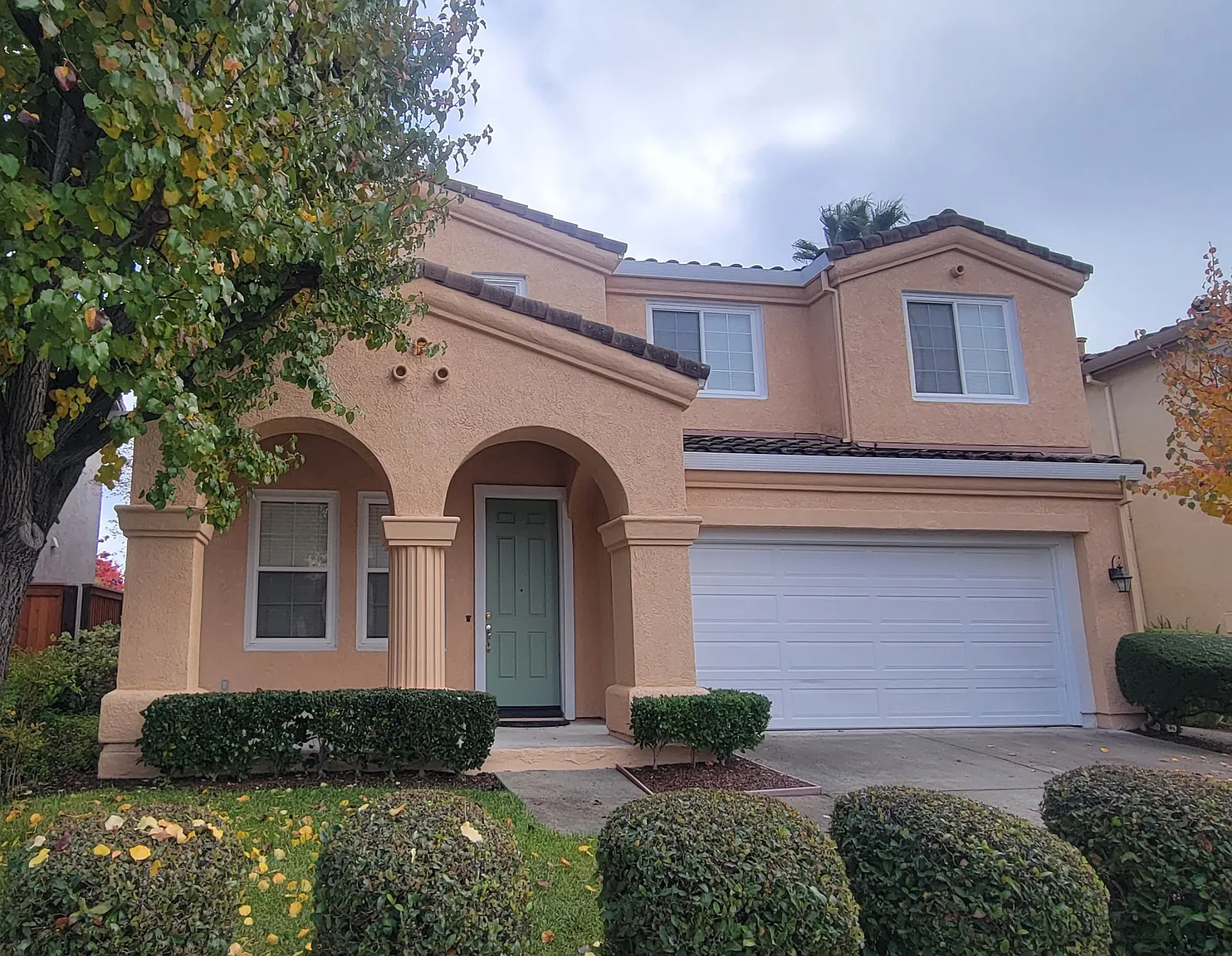 50 Pizarro Ave photo 1