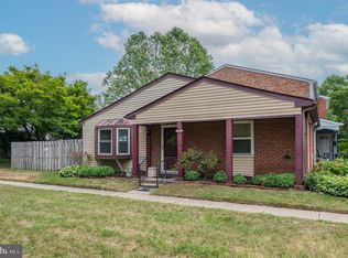 11 Radcliffe Pl, Willingboro, NJ 08046