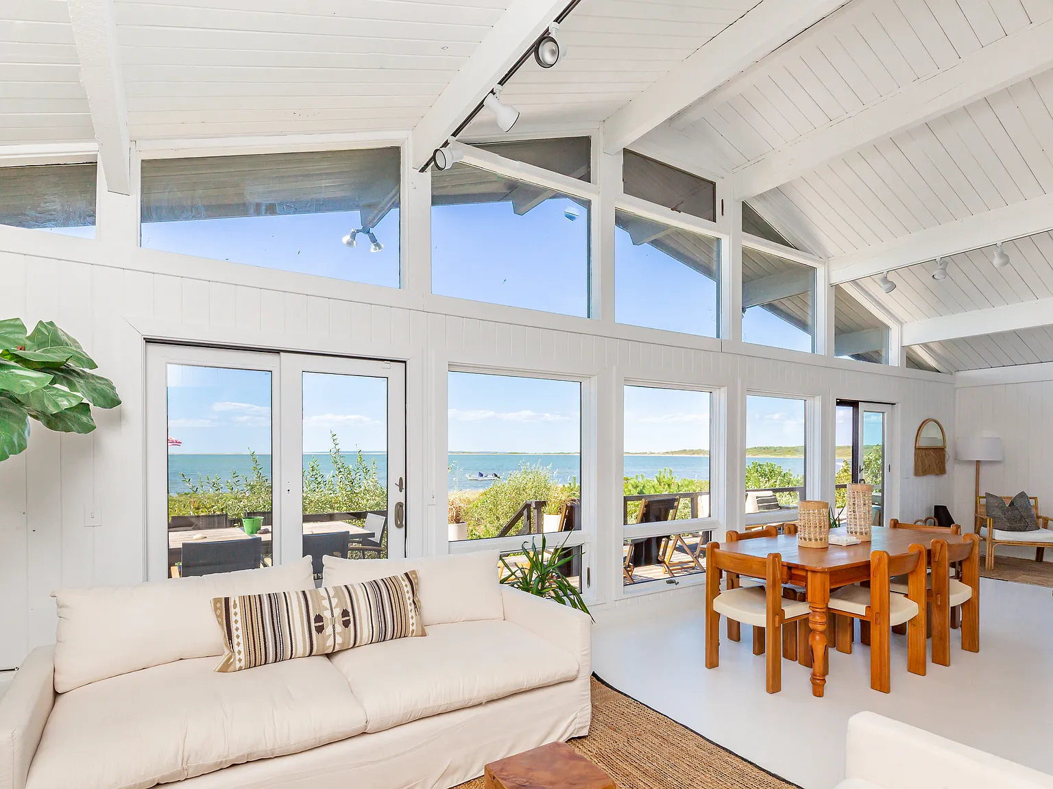 Quintessential Bayfront Beach House — Photo 2