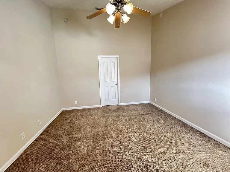 3323 Risen Star Dr — Photo 7