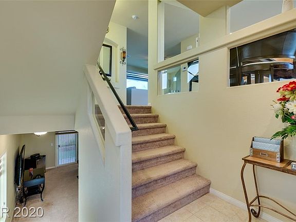 4th image of 9709 Dakota Creek Ct