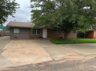 204 Chicago Dr, Lamesa, TX 79331