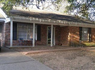 150 N Pineview St, Crockett, TX 75835