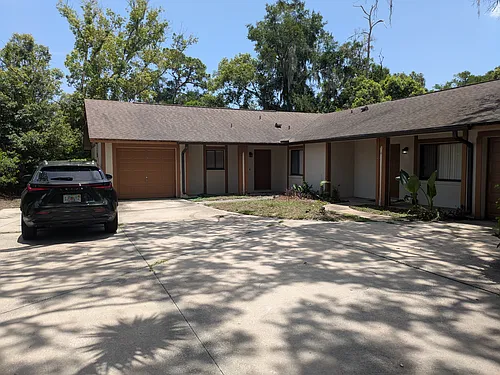 150 Longwood Lake Mary Rd #B Photo 1